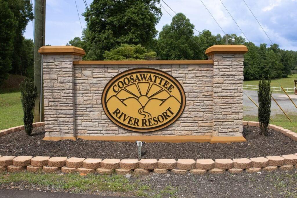 Hot-Tub 6 Seater, Fire-Pit, Master King Bed, Wineries, Pickleball, Resort Amenities Ellijay Exterior photo