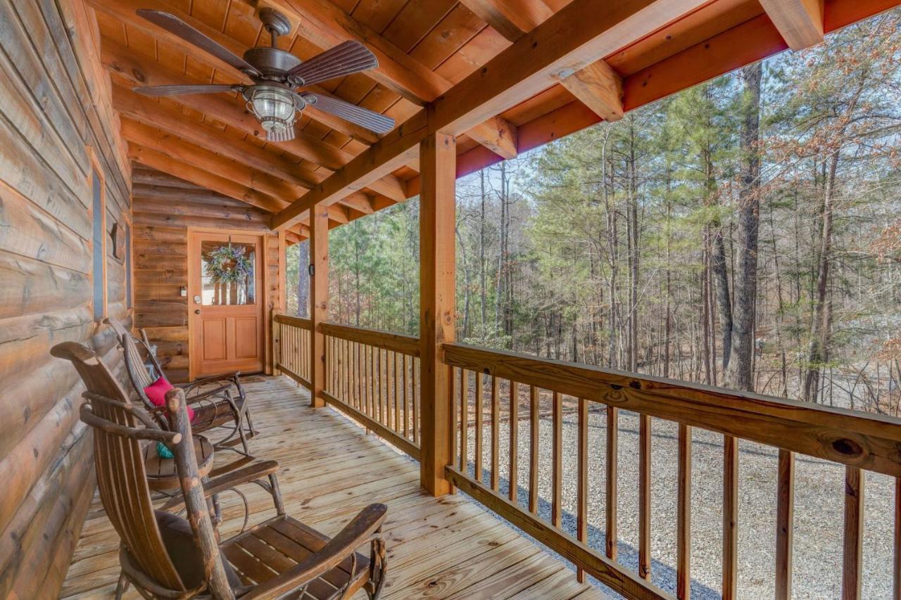 Hot-Tub 6 Seater, Fire-Pit, Master King Bed, Wineries, Pickleball, Resort Amenities Ellijay Exterior photo